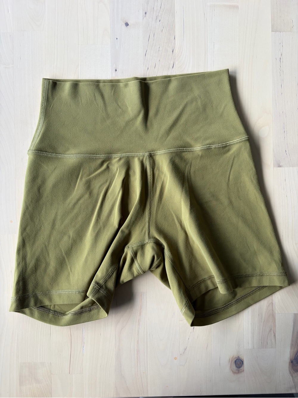 TNA Green High-Waist Women’s Bike Shorts